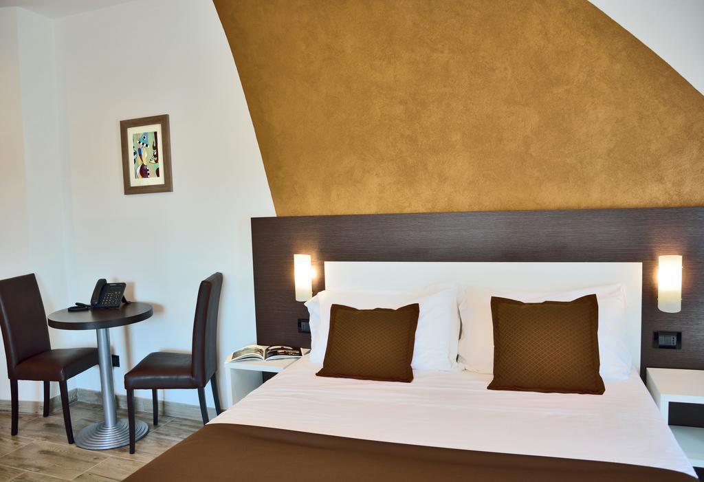 Hotel Luxor Florence Luaran gambar