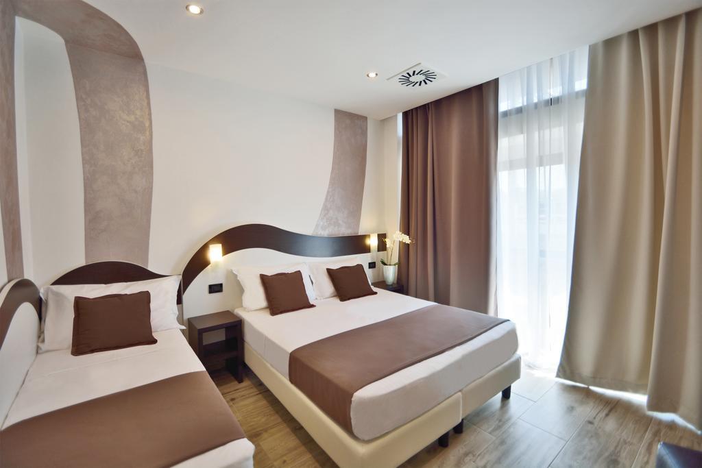 Hotel Luxor Florence Luaran gambar