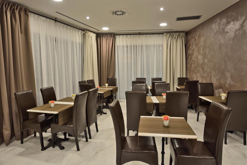 Hotel Luxor Florence Luaran gambar