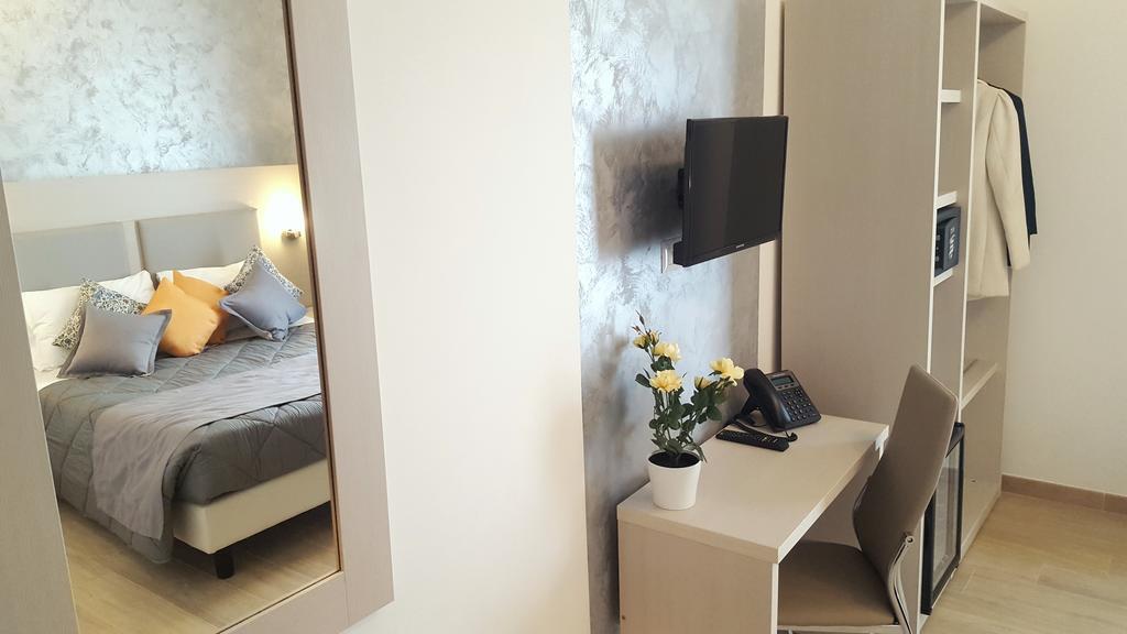 Hotel Luxor Florence Luaran gambar